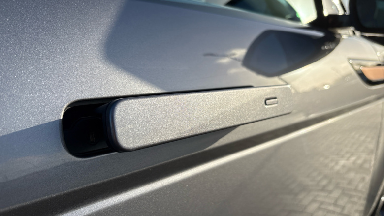 Land Rover Range Rover Evoque 2.0 D180 R-Dynamic HSE 5dr Auto Diesel Hatchback